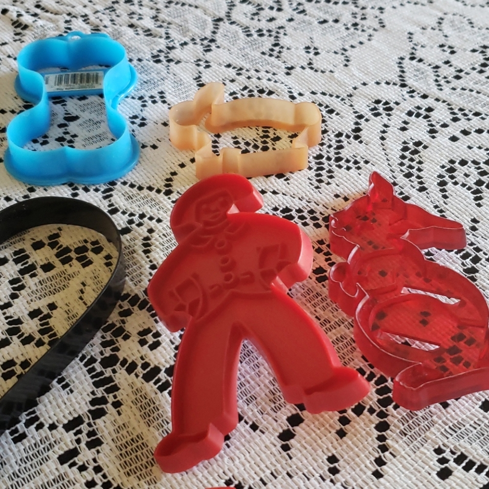 Various Shapes Cookie Cutters. - Picture 5 of 9